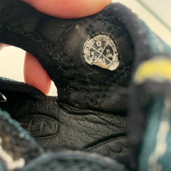 [SOLD] Keen Newport Kids Toddler Size 12 Hiking Waterproof Strap Water Sandals - Picture 3 of 4